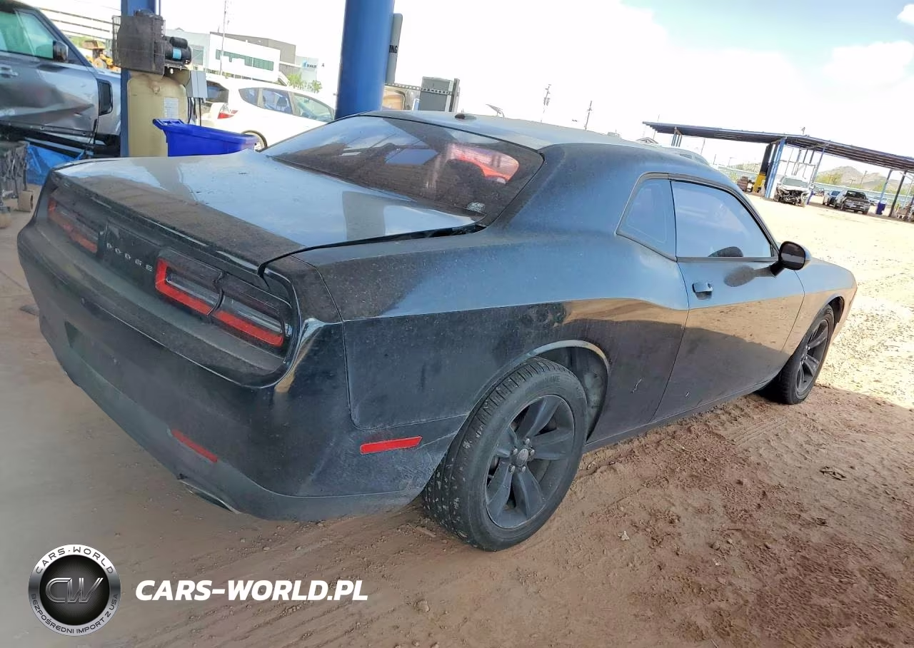 2017 Dodge Challenger Sxt VIN:2C3CDZAGXHH548908 - 3