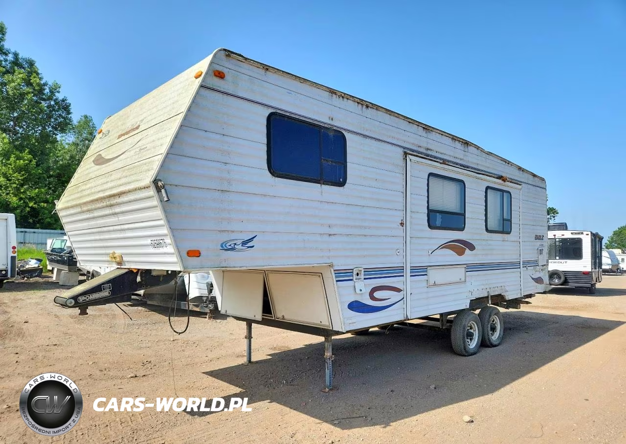 2000 Eagle Recreational Vehicle (Rv) VIN:1UJCJ02N8Y5L10141 - 2