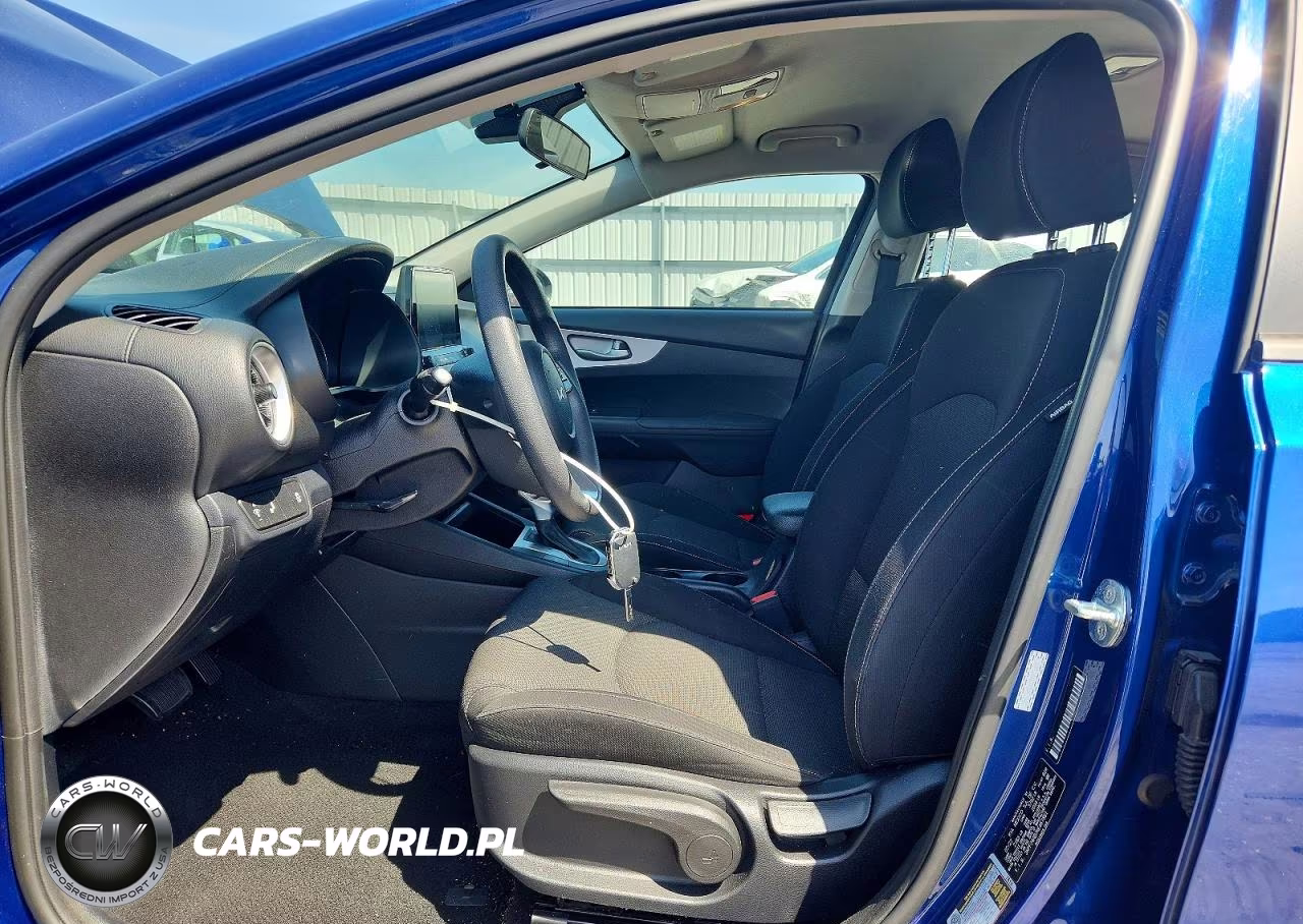 2022 Kia Forte Lxs VIN:3KPF24AD7NE467881 - 7