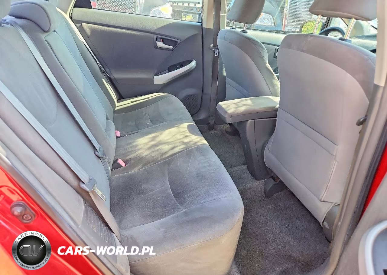 2011 Toyota Prius Two VIN:JTDKN3DU6B0299506 - 10