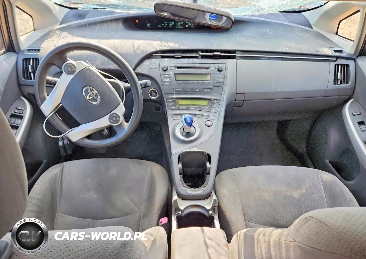 2011 Toyota Prius Two VIN:JTDKN3DU6B0299506 - 8