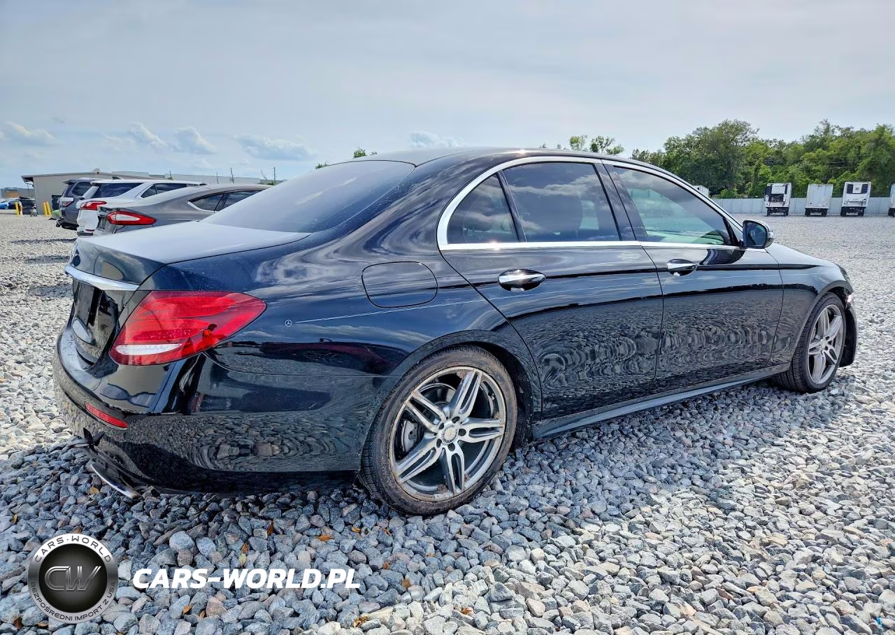 2017 Mercedes-Benz E 300 VIN:WDDZF4JBXHA210310 - 3