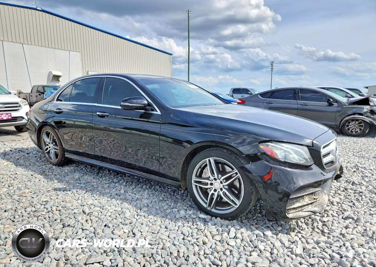 2017 Mercedes-Benz E 300 VIN:WDDZF4JBXHA210310 - 4