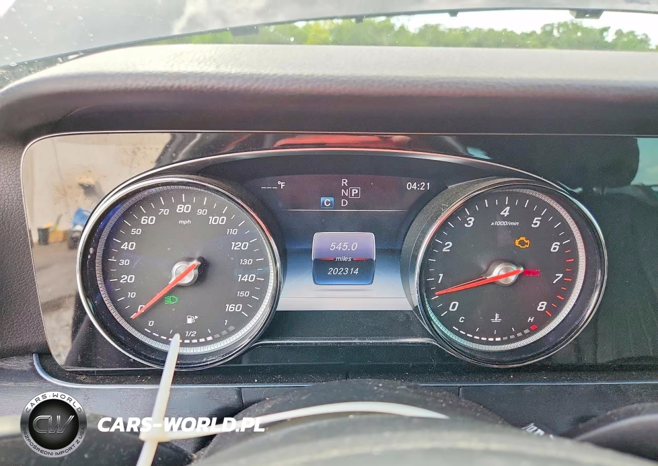 2017 Mercedes-Benz E 300 VIN:WDDZF4JBXHA210310 - 9