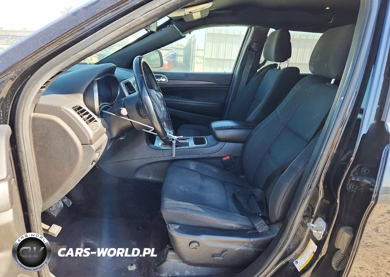 2018 Jeep Grand Cherokee Laredo VIN:1C4RJFAG6JC378455 - 7