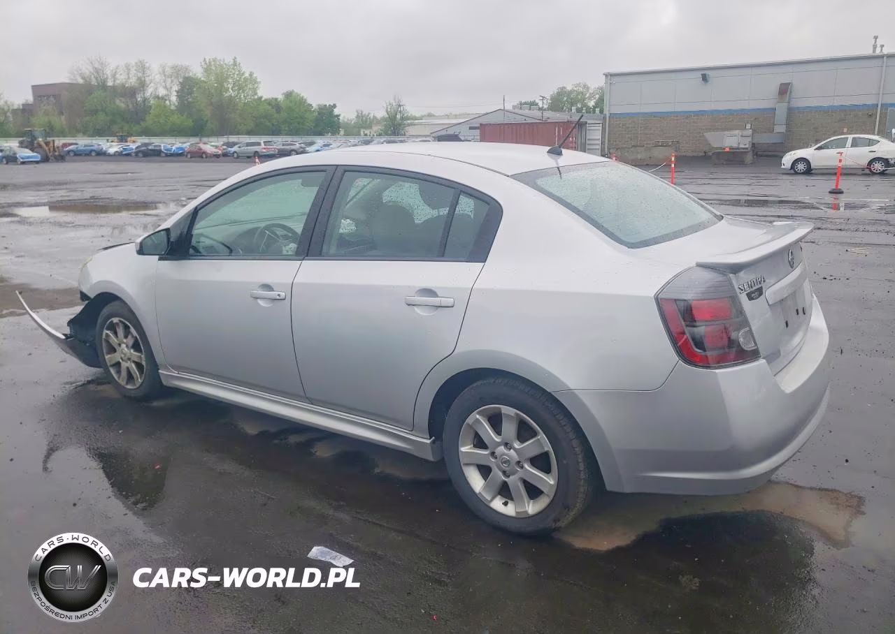 2011 Nissan Sentra 2.0 VIN:3N1AB6AP7BL717582 - 2