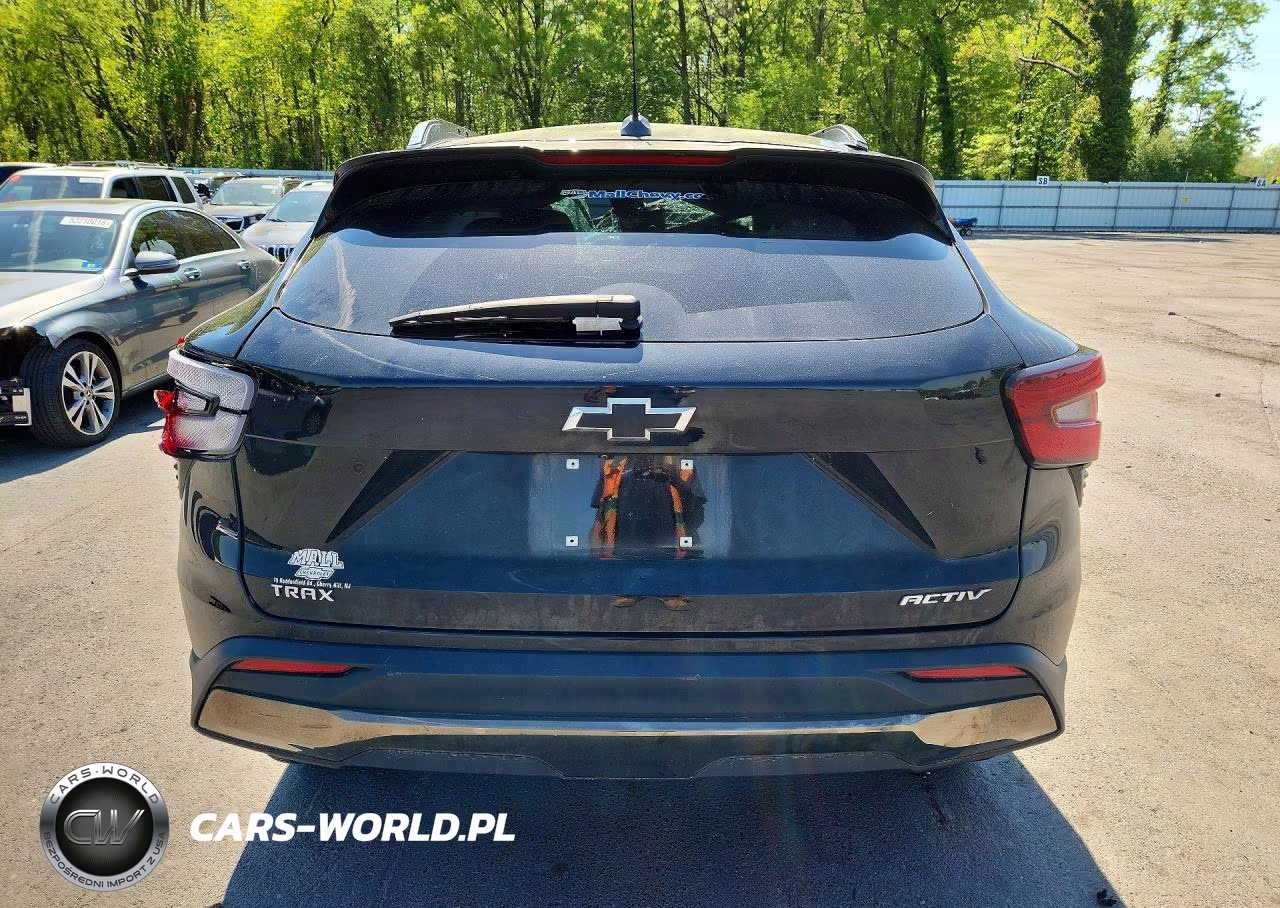 2024 Chevrolet Trax Activ VIN:KL77LKE27RC146223 - 6