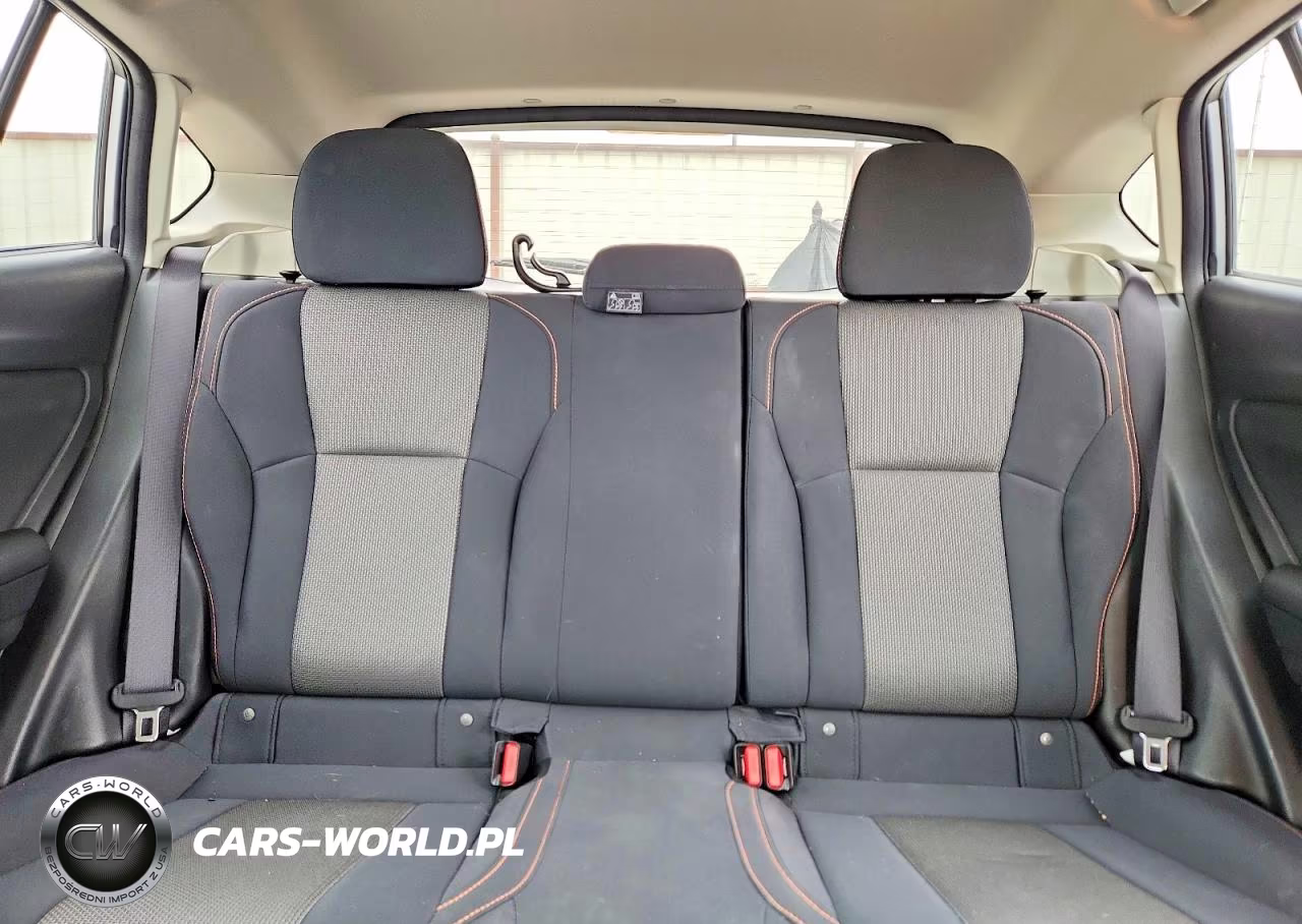 2019 Subaru Crosstrek Premium VIN:JF2GTACC4K8249148 - 10
