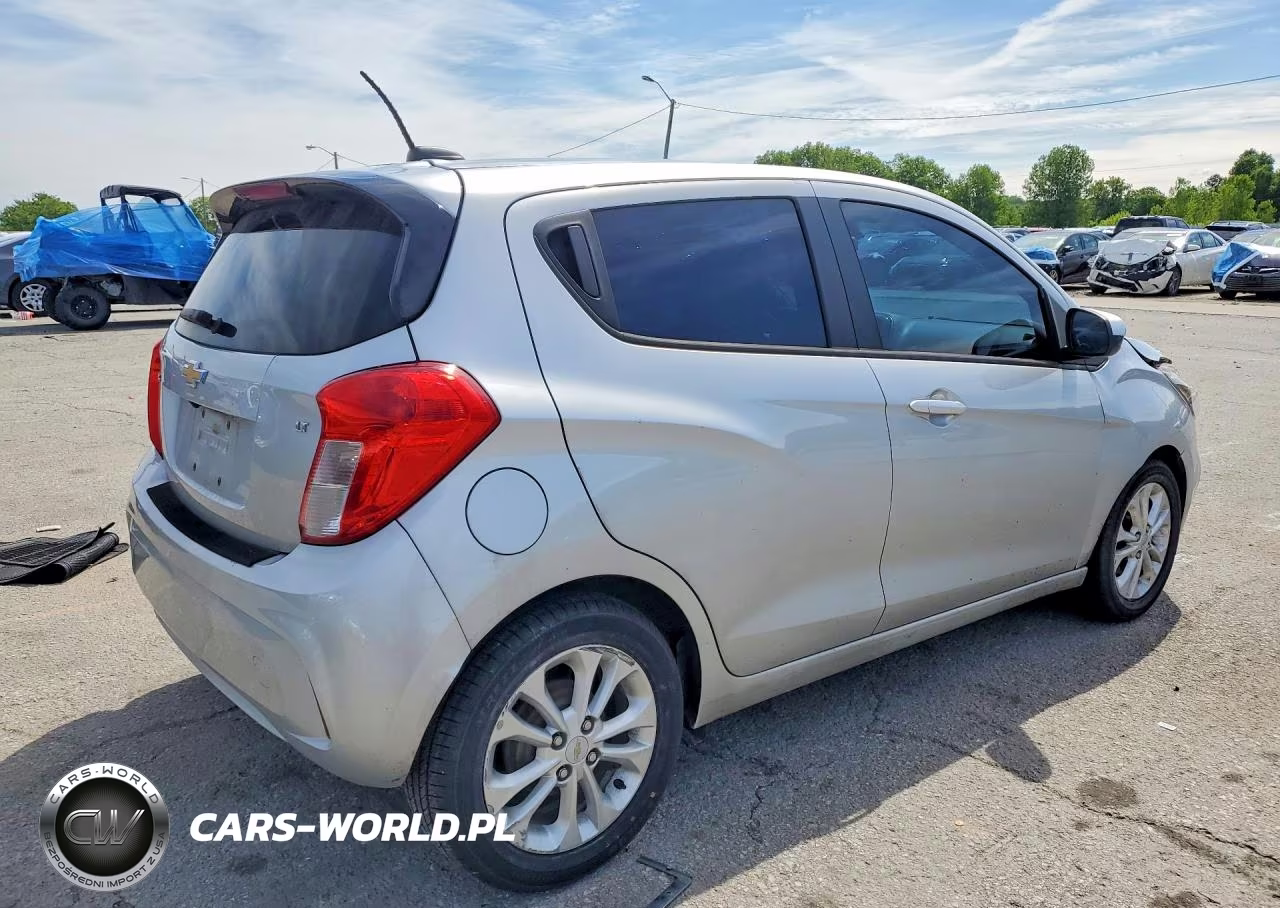 2021 Chevrolet Spark 1Lt VIN:KL8CD6SA0MC746990 - 3