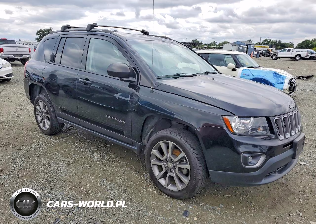 2016 Jeep Compass Sport VIN:1C4NJCBA7GD777742 - 4