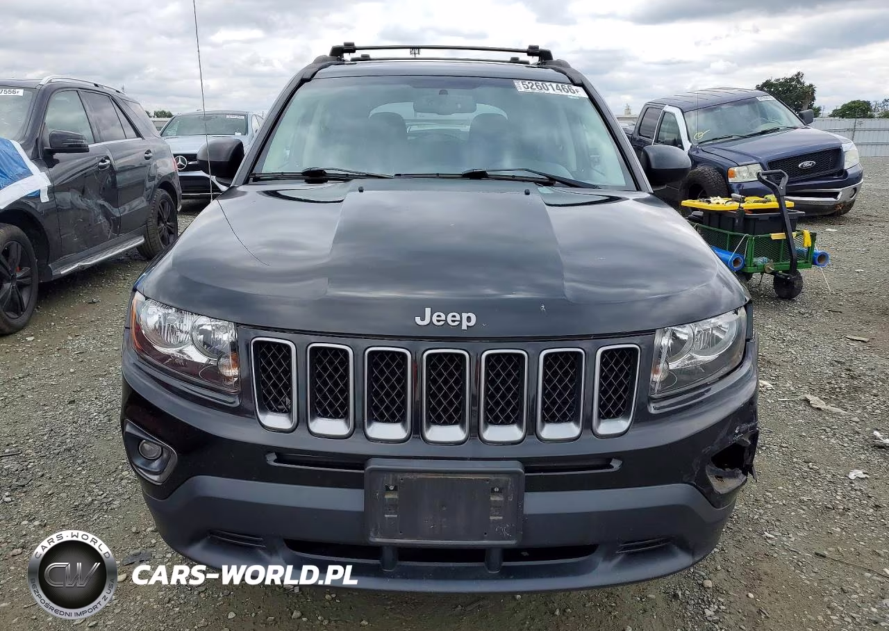2016 Jeep Compass Sport VIN:1C4NJCBA7GD777742 - 5