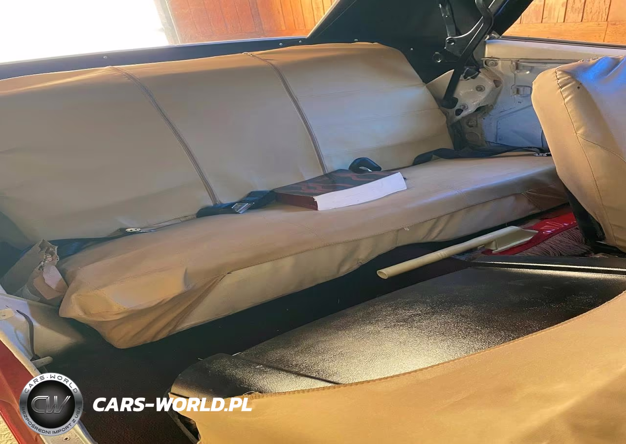 1967 Pontiac Lemans Convertible VIN:237677B123751 - 6