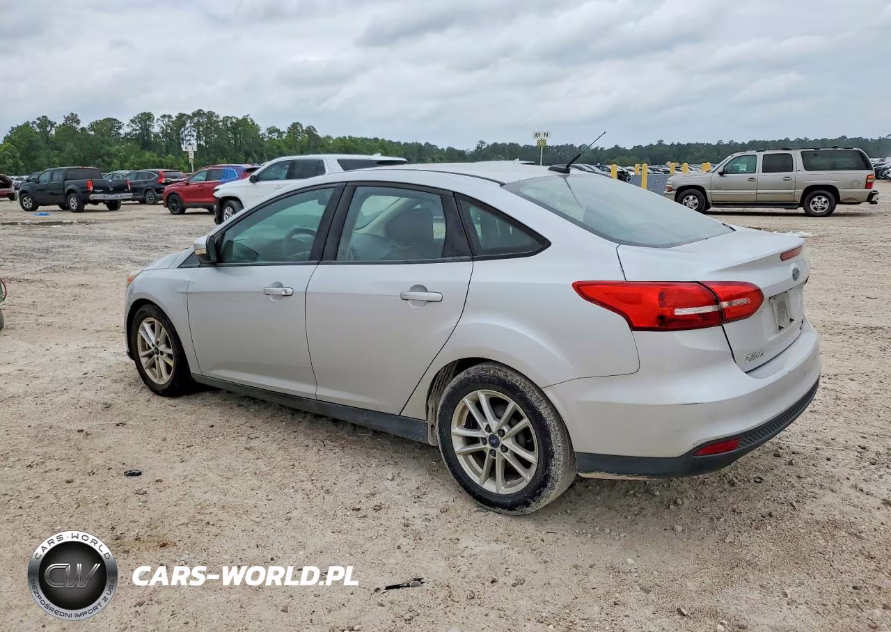 2016 Ford Focus Se VIN:1FADP3F27GL387071 - 2