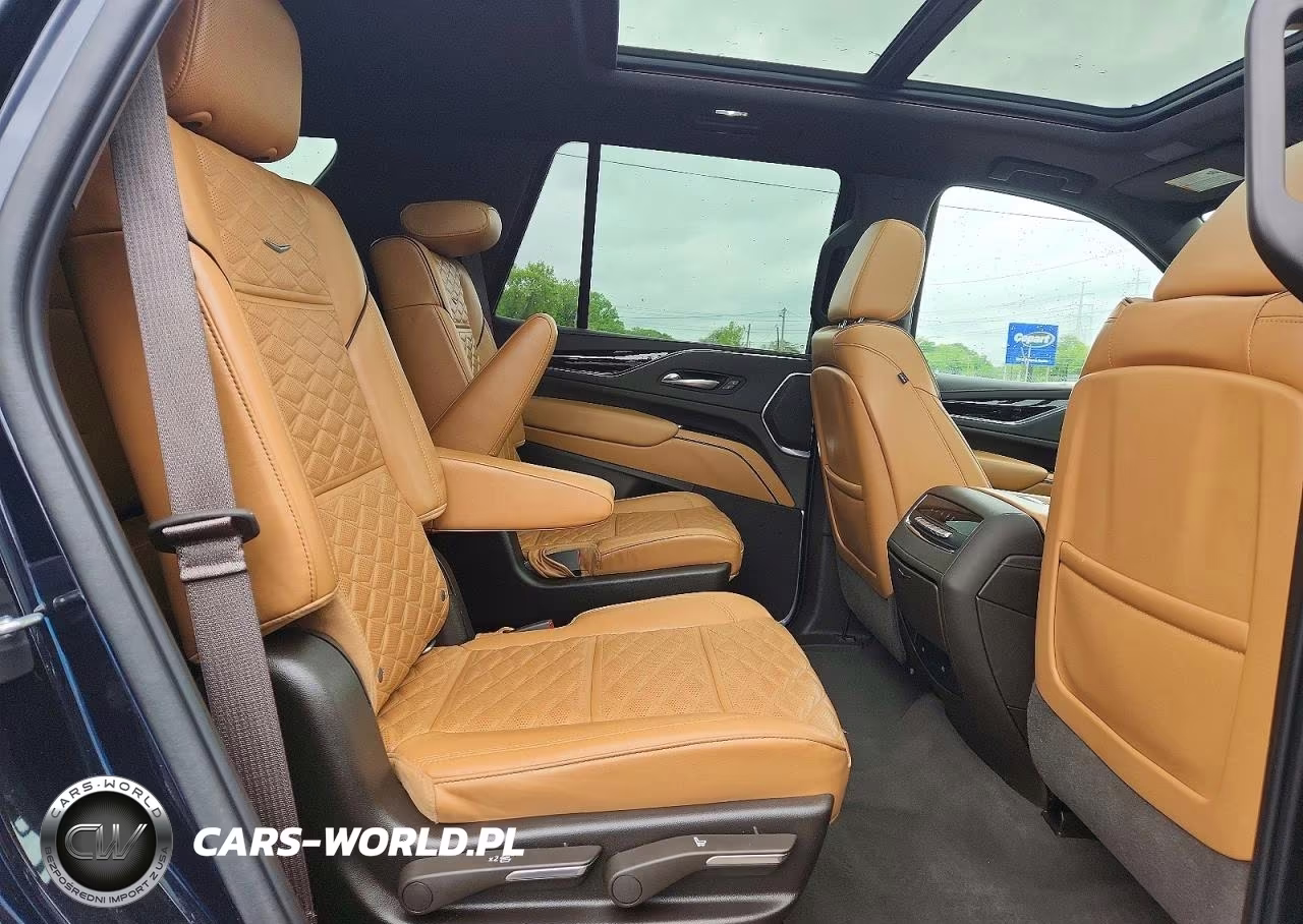 2021 Cadillac Escalade Sport VIN:1GYS4EKLXMR349776 - 11