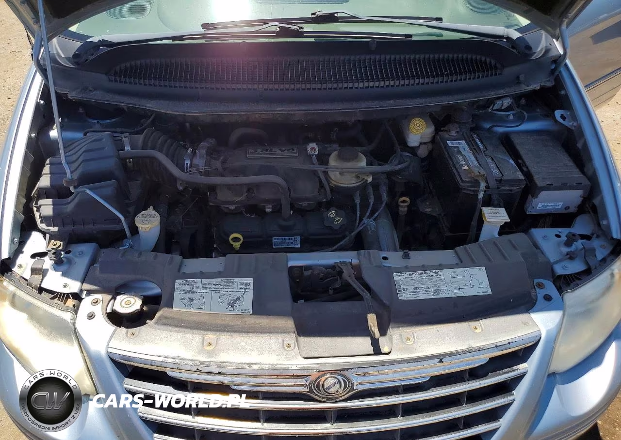 2005 Chrysler Town And Country Limited VIN:2C8GP64L95R209282 - 12