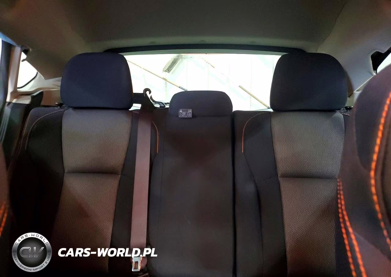 2018 Subaru Crosstrek Premium VIN:JF2GTABC0JG239030 - 10
