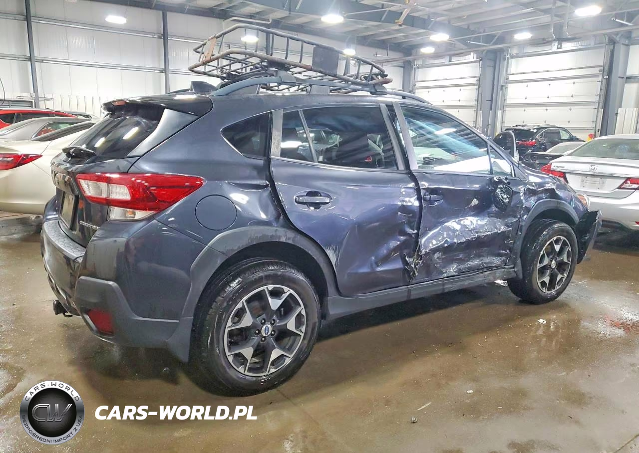 2018 Subaru Crosstrek Premium VIN:JF2GTABC0JG239030 - 3