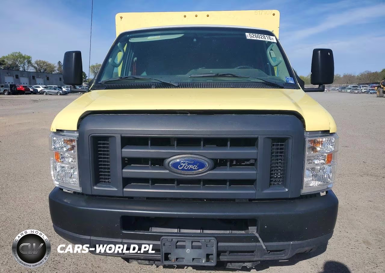 2019 Ford Cutaway E4 VIN:1FDXE4FS8KDC19358 - 5