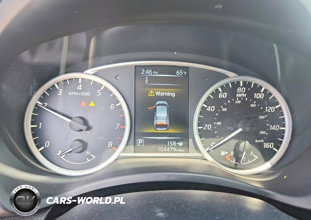2018 Nissan Sentra S VIN:3N1AB7AP5JY290734 - 9