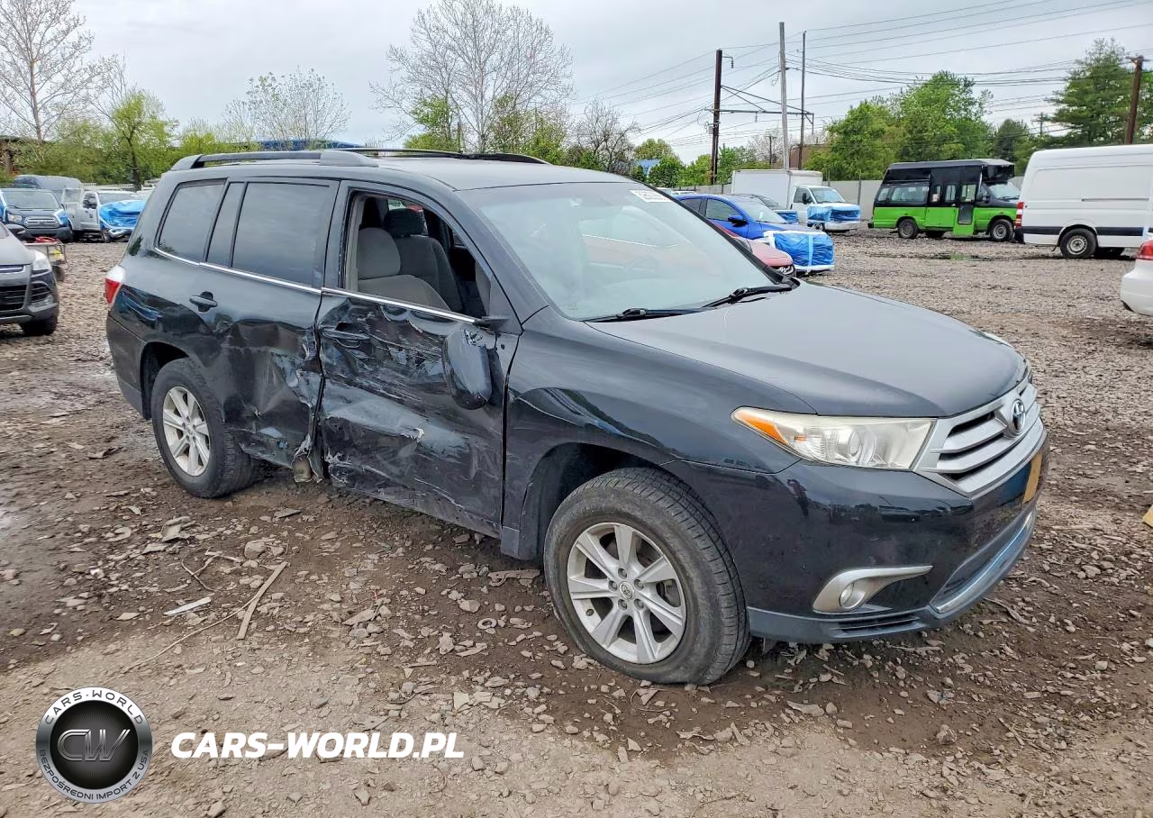 2012 Toyota Highlander Base VIN:5TDBK3EHXCS113202 - 4