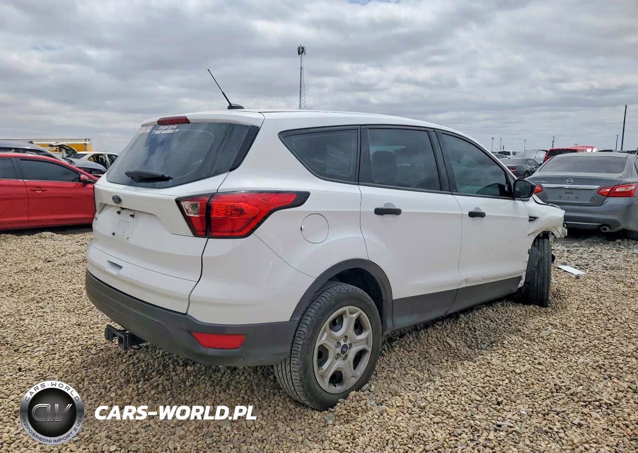 2019 Ford Escape S VIN:1FMCU0F71KUB56982 - 3