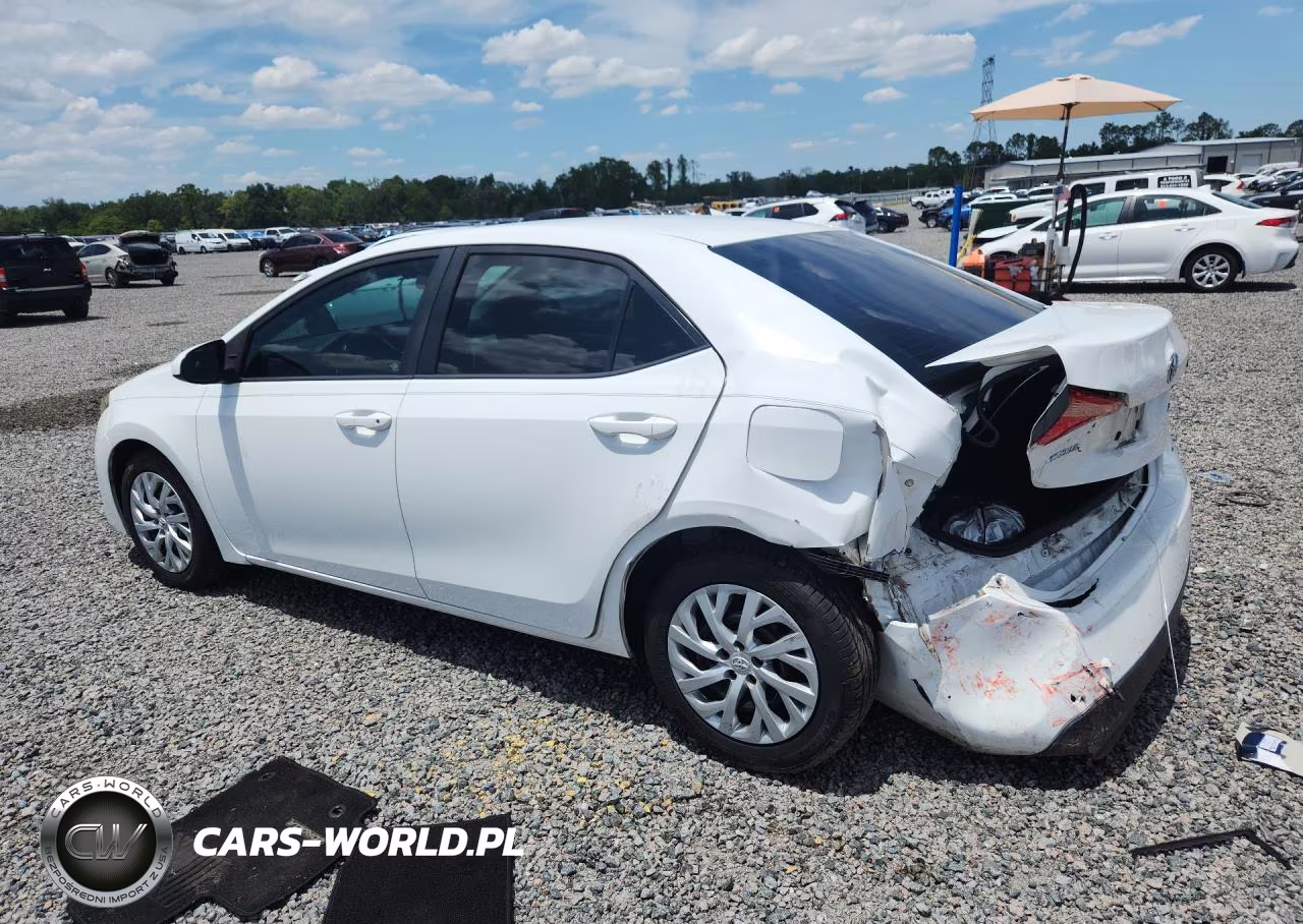 2017 Toyota Corolla Le VIN:5YFBURHEXHP648660 - 2