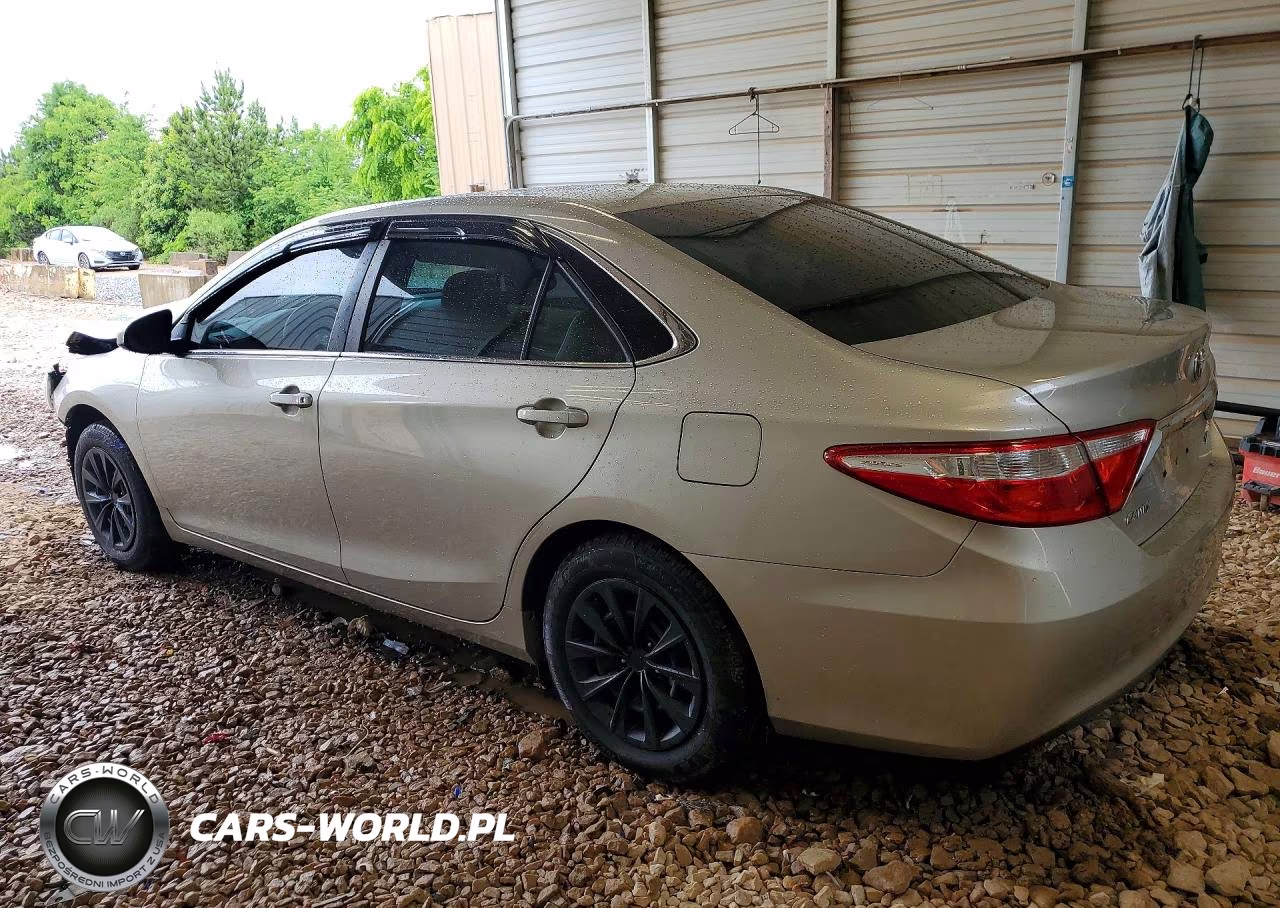 2016 Toyota Camry Le VIN:4T1BF1FK6GU532356 - 2