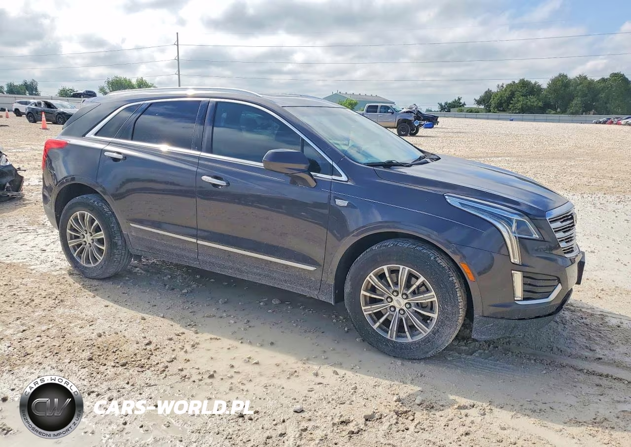 2017 Cadillac Xt5 Luxury VIN:1GYKNBRS8HZ101038 - 4