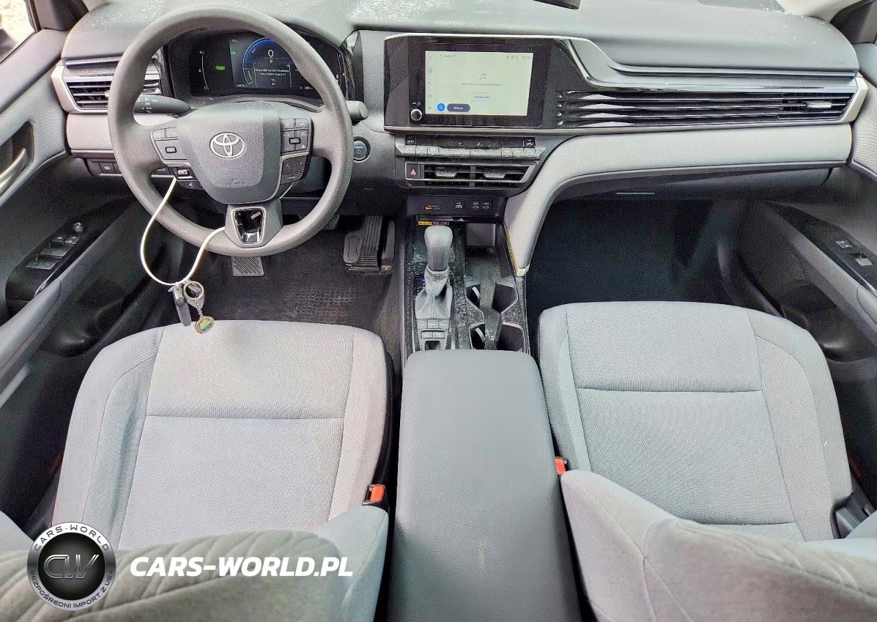2025 Toyota Camry Le VIN:4T1DAACK4SU076197 - 8