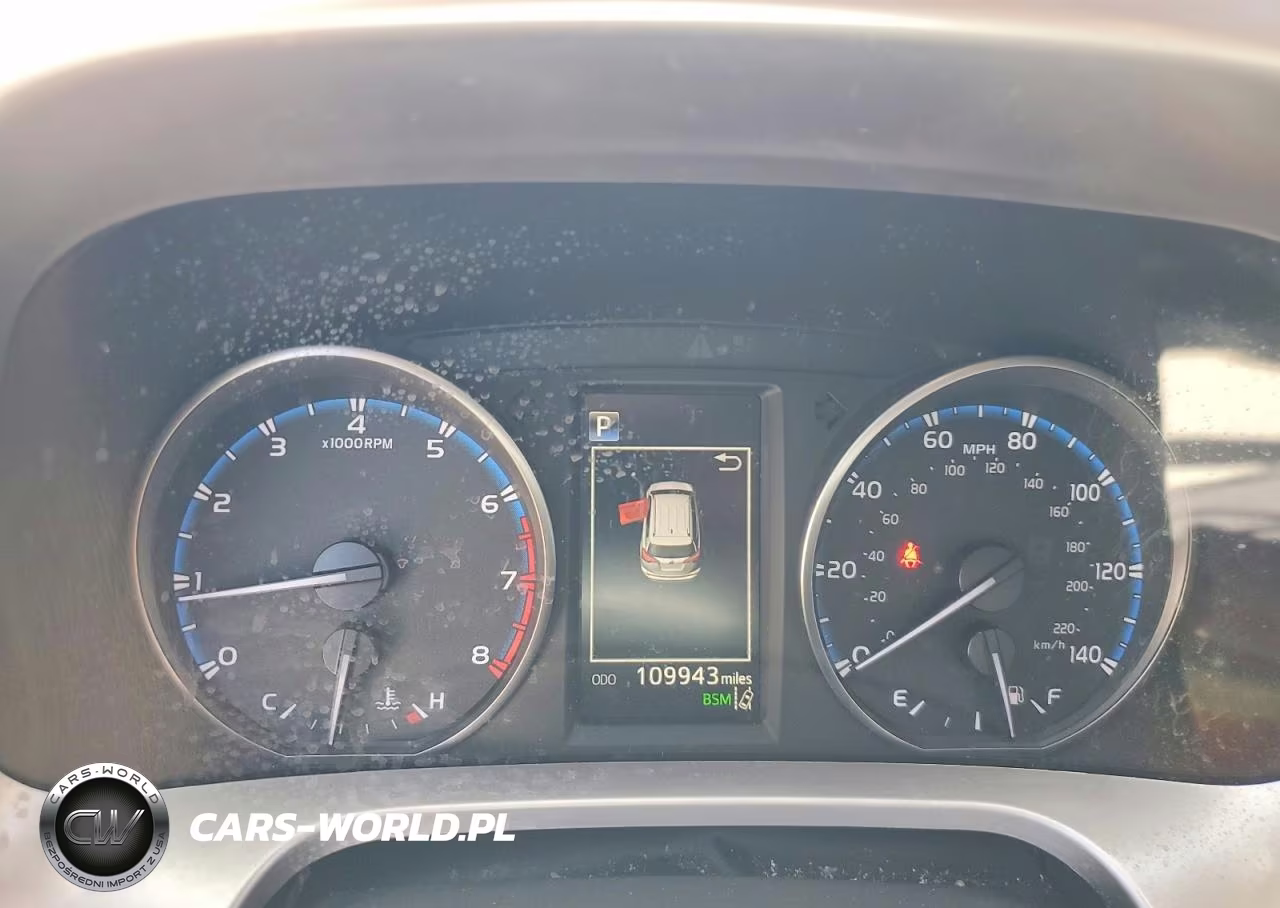 2018 Toyota Rav4 Xle VIN:JTMRFREV7JJ260843 - 9