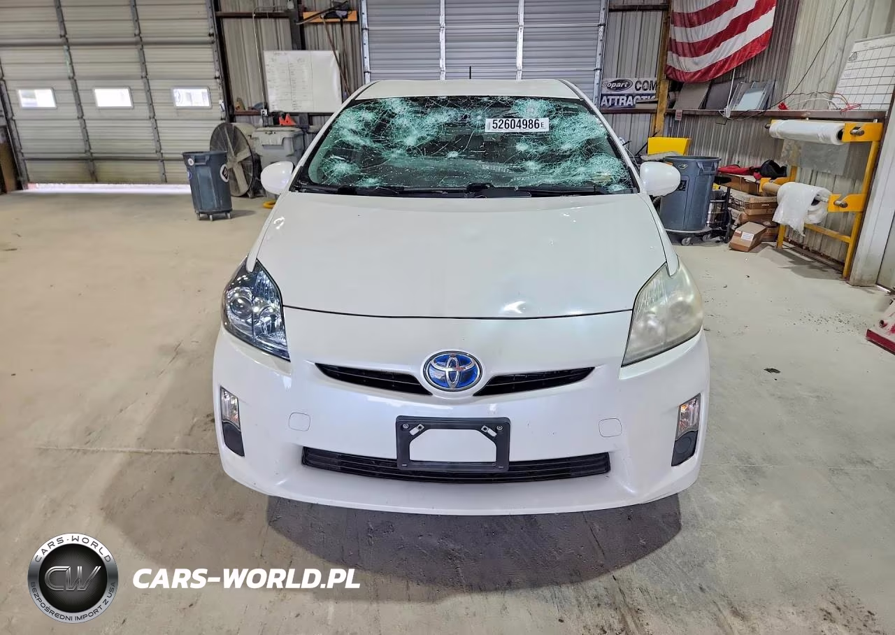 2011 Toyota Prius Two VIN:JTDKN3DU2B0273999 - 5