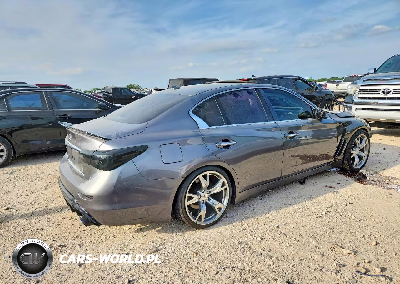 2016 Infiniti Q50 VIN:JN1EV7AP2GM300429 - 3