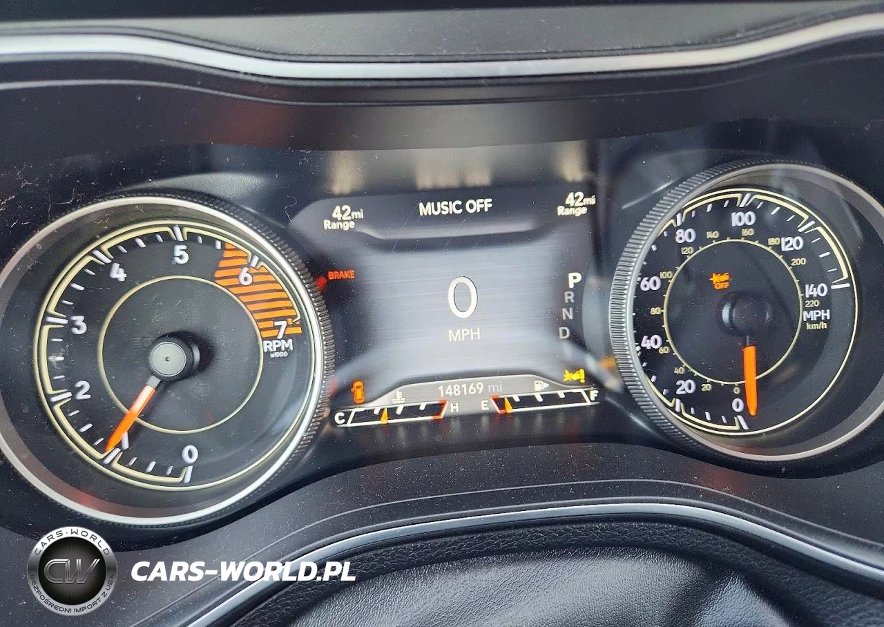 2019 Jeep Cherokee Limited VIN:1C4PJMDN6KD180489 - 9