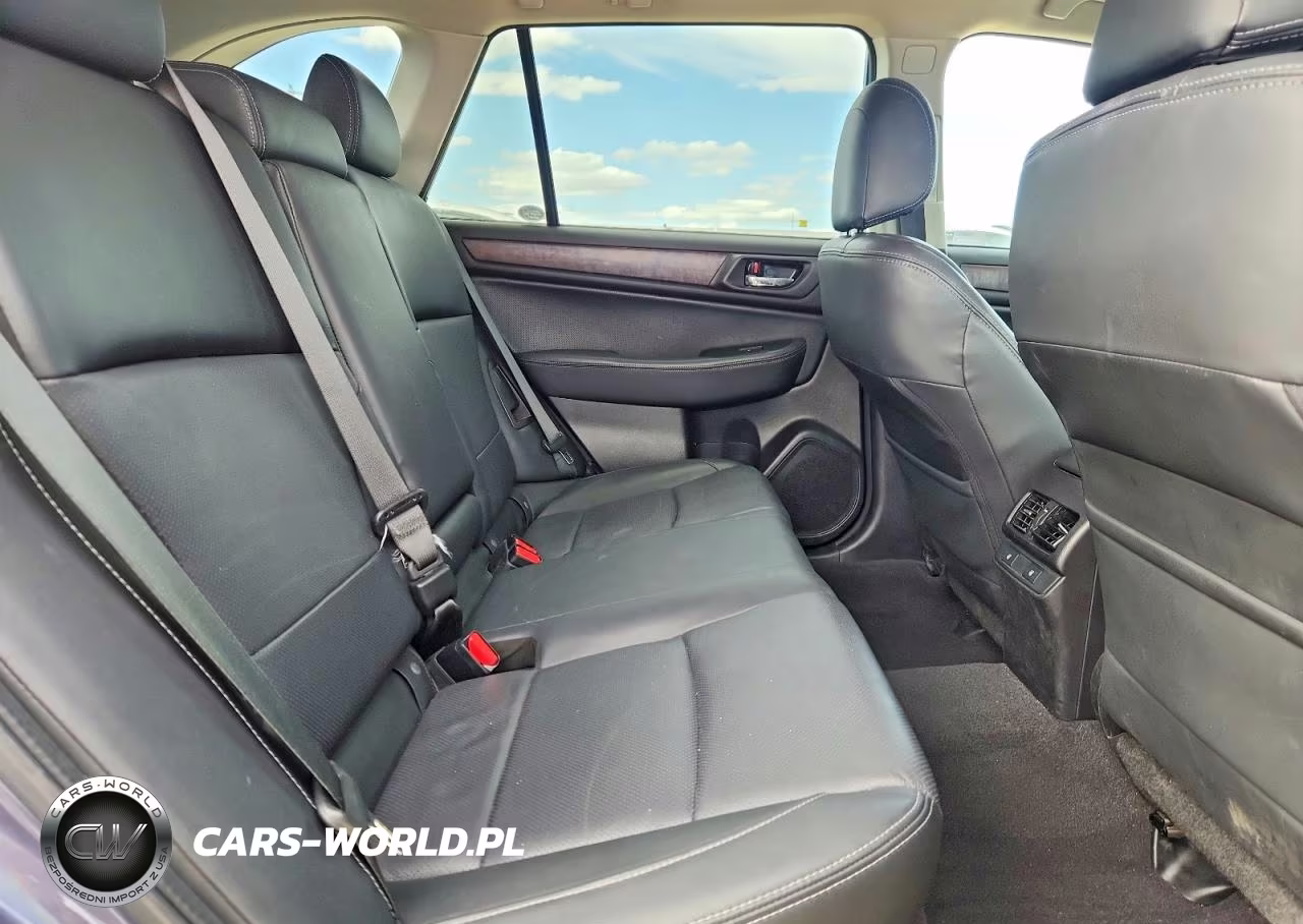2016 Subaru Outback 3.6R Limited VIN:4S4BSENC1G3246109 - 10