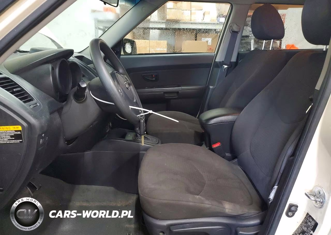 2012 Kia Soul Base VIN:KNDJT2A59C7404136 - 7