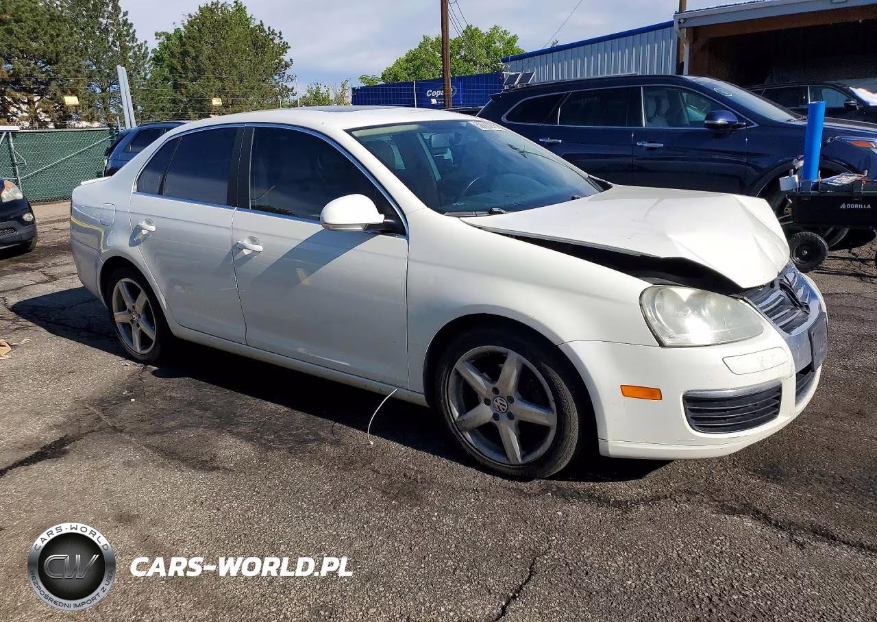 2008 Volkswagen Jetta VIN:3VWRM71K48M078369 - 4