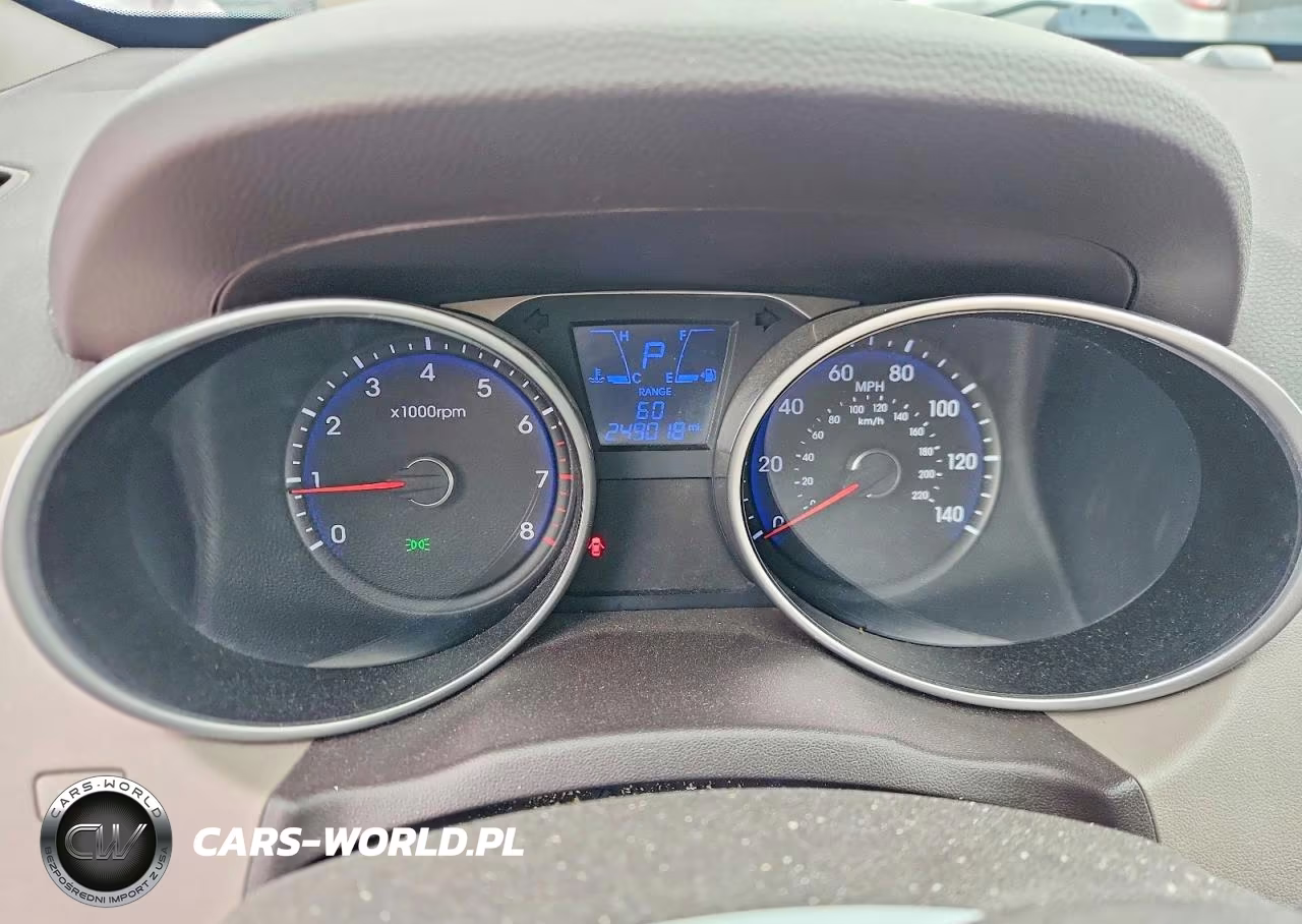 2011 Hyundai Tucson Gls VIN:KM8JU3AC1BU151326 - 9