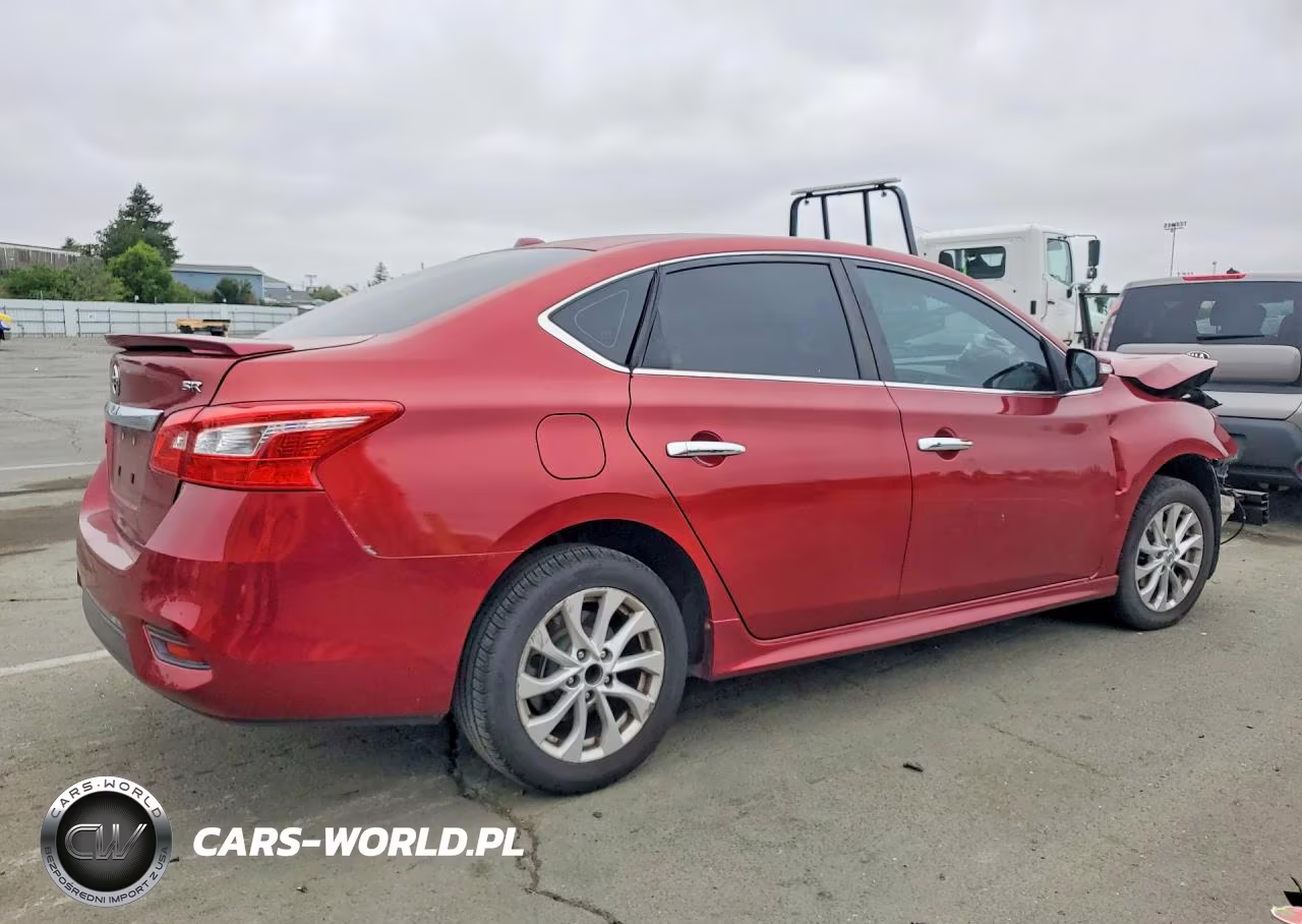 2017 Nissan Sentra Sr VIN:3N1AB7AP0HY351918 - 3