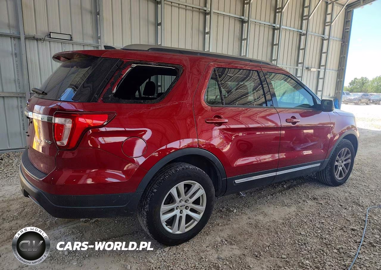 2019 Ford Explorer Xlt VIN:1FM5K8D86KGA40829 - 3