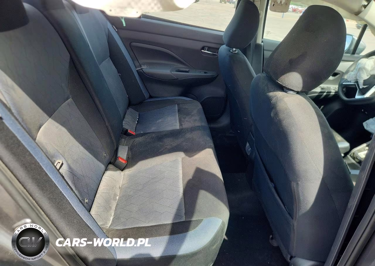 2025 Nissan Versa Sv VIN:3N1CN8EV6SL871818 - 10