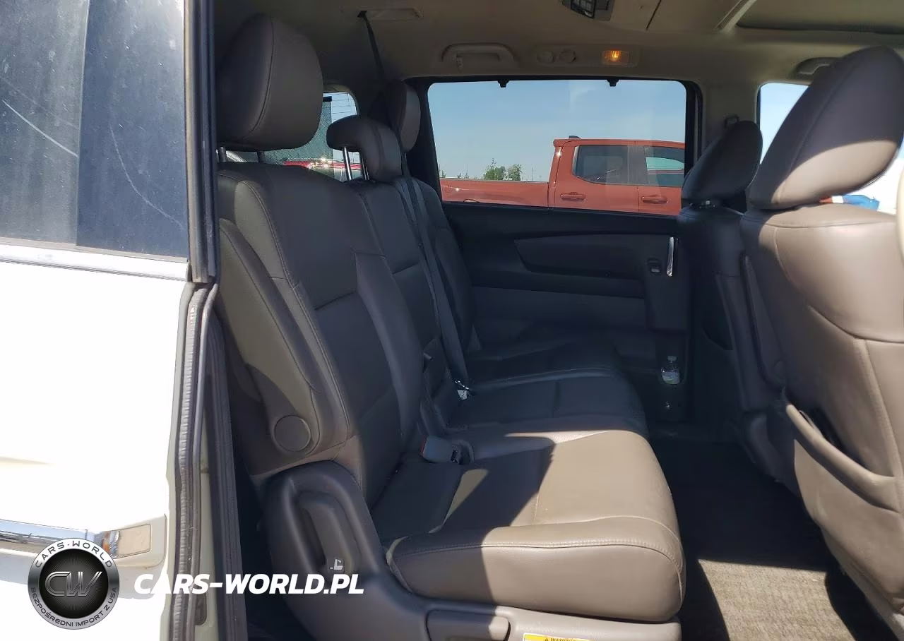 2014 Honda Odyssey Touring VIN:5FNRL5H9XEB040092 - 11