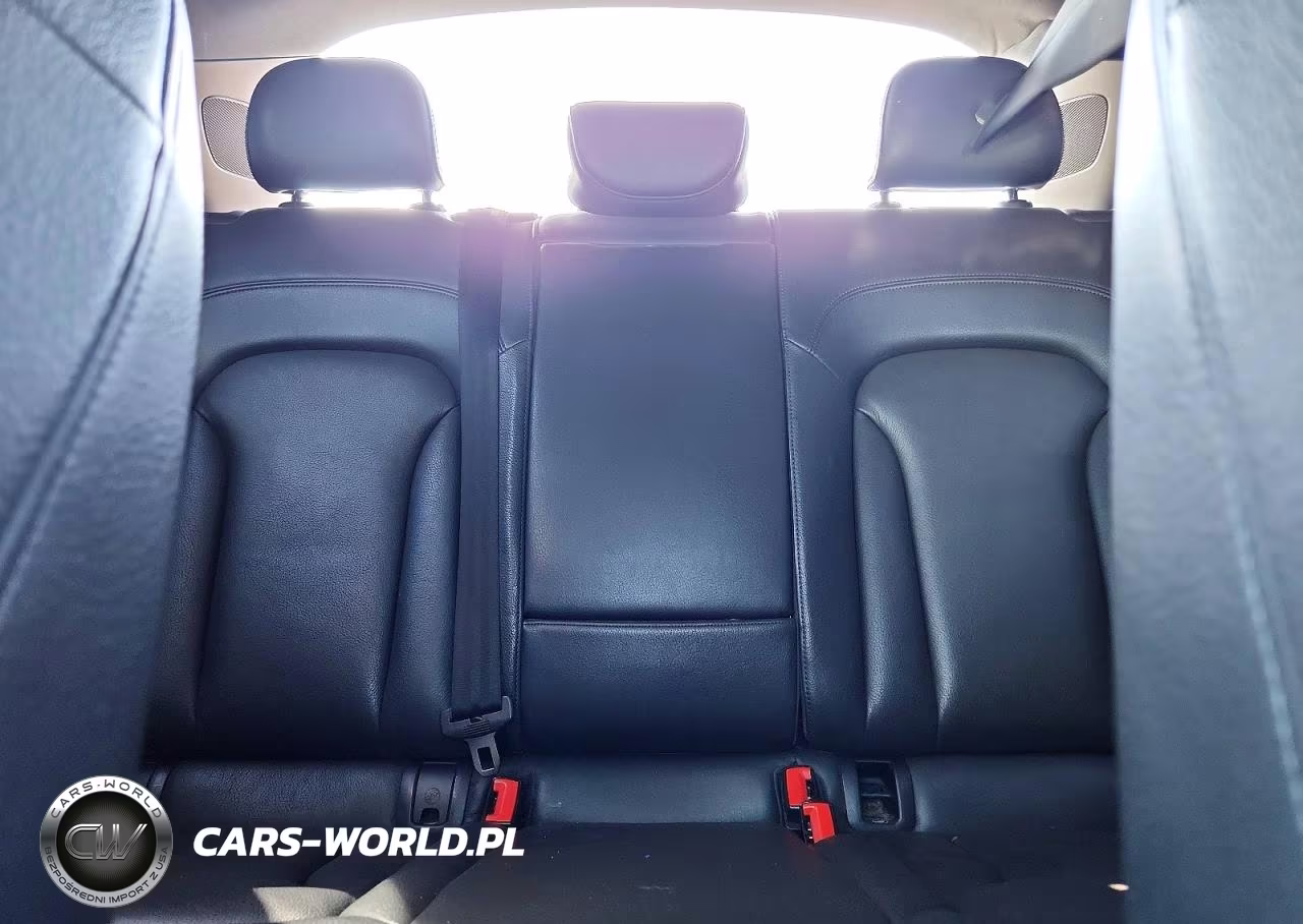 2018 Audi Q3 Premium VIN:WA1BCCFS1JR015396 - 10