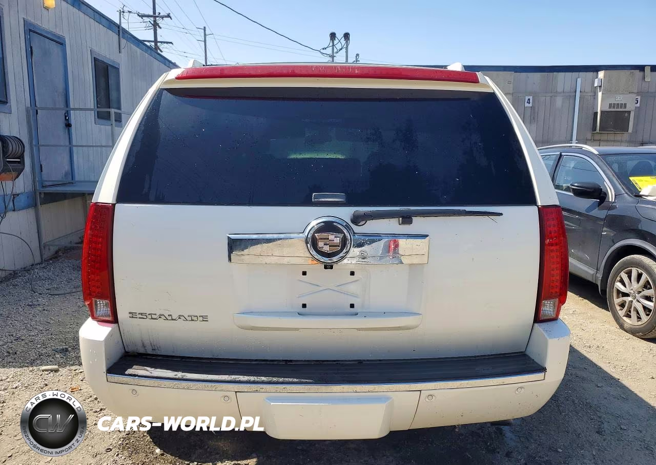 2007 Cadillac Escalade Luxury VIN:1GYFK63887R318134 - 6
