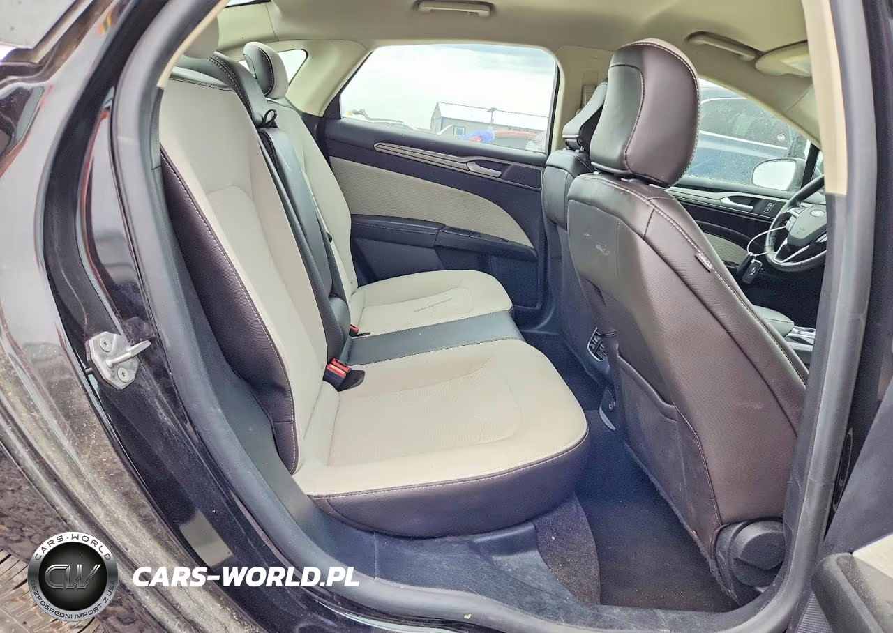2020 Ford Fusion Se VIN:3FA6P0HD5LR233170 - 10