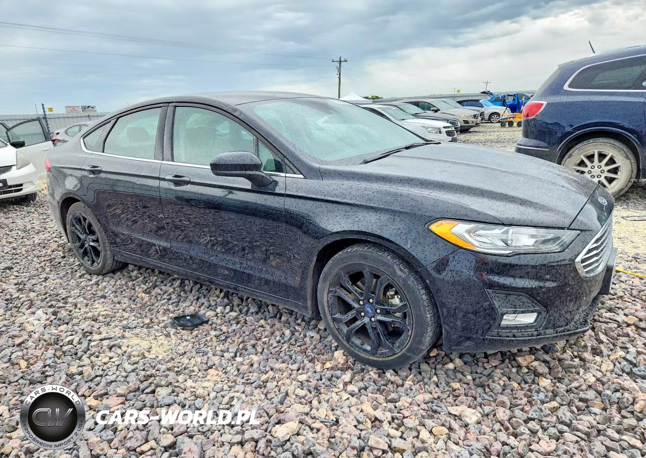2020 Ford Fusion Se VIN:3FA6P0HD5LR233170 - 4