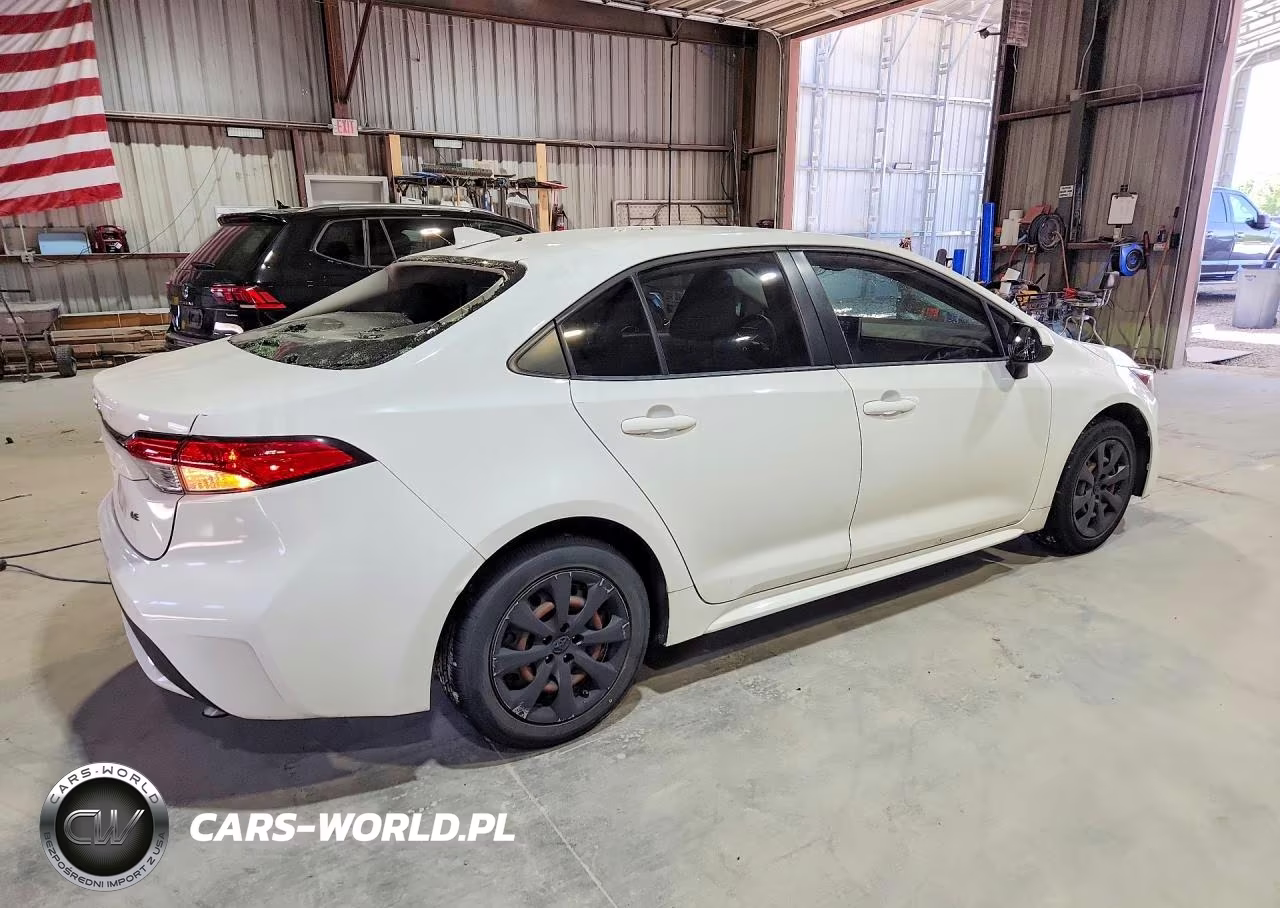2020 Toyota Corolla Le VIN:JTDEPRAE3LJ024825 - 3