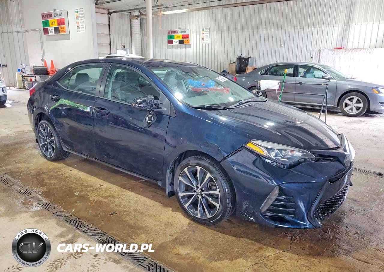 2019 Toyota Corolla Se VIN:2T1BURHE2KC126709 - 4