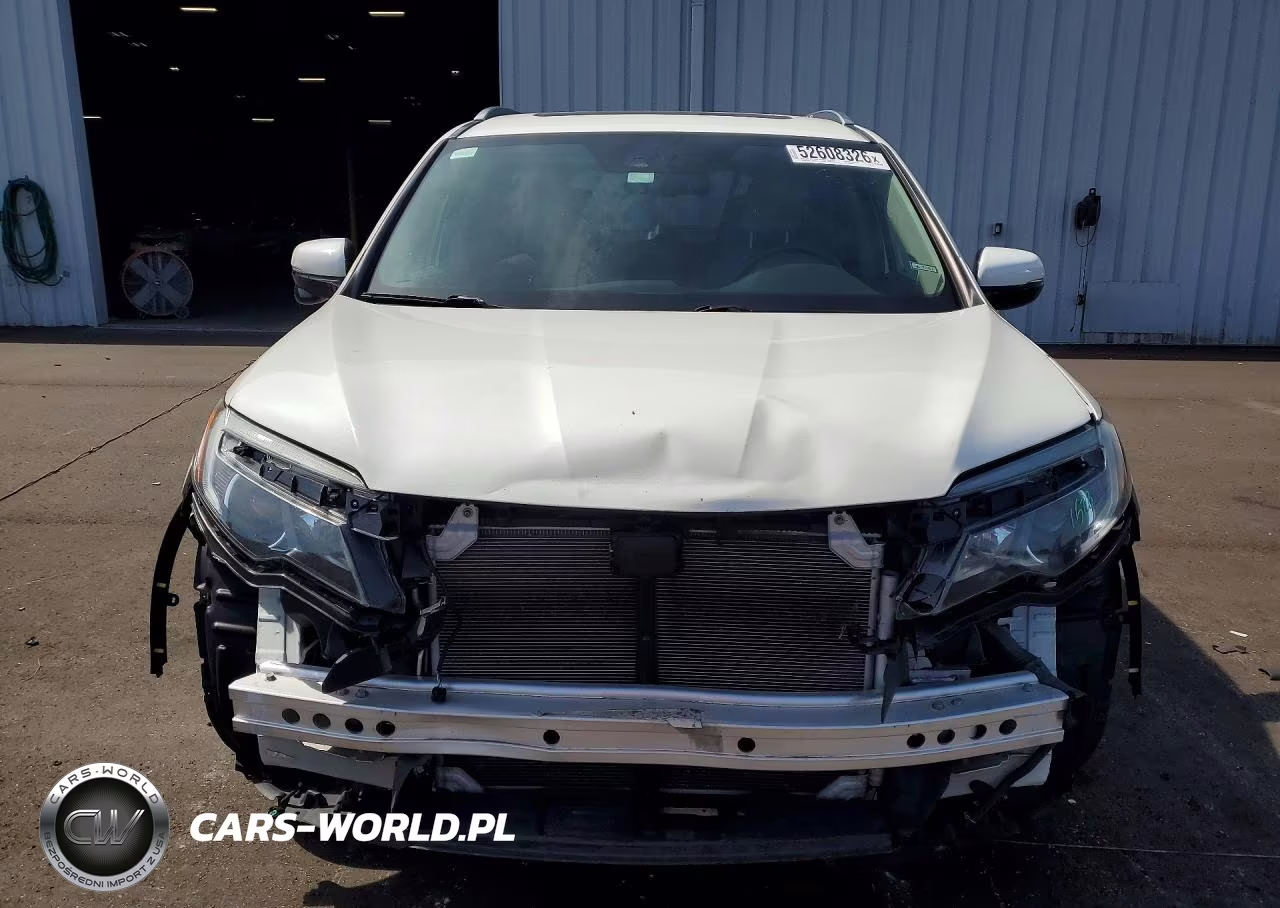 2017 Honda Pilot Touring VIN:5FNYF5H94HB029483 - 5