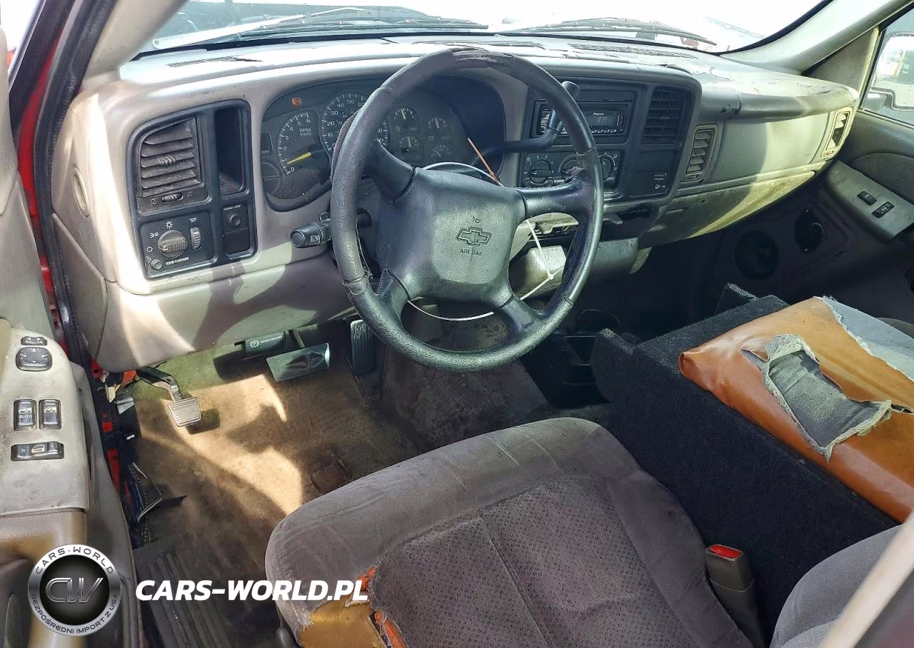 2000 Chevrolet Silverado C1500 VIN:1GCEC14V6YE255517 - 8