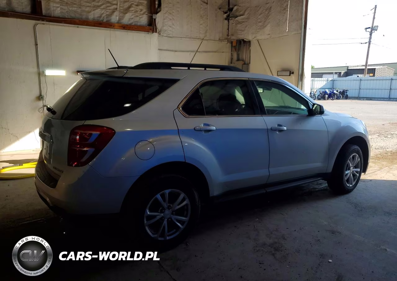 2017 Chevrolet Equinox VIN:2GNALCEK4G1152831 - 3